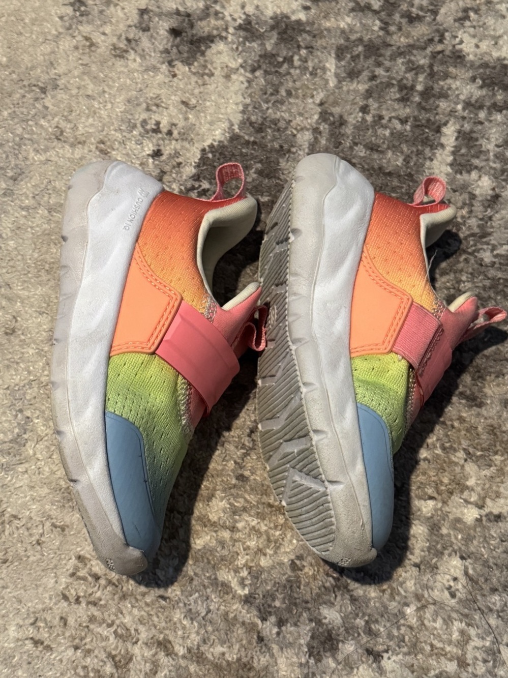 All In Motion Kids Color Block Sneakers - Picture 6 of 7